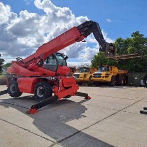 foto 4t Telescopic handler Manitou